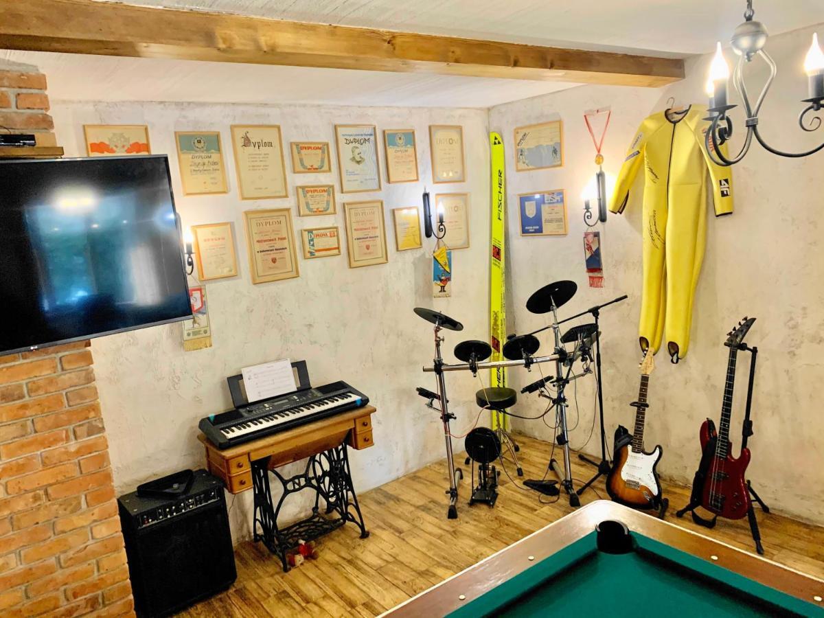Czerwienne Osrodek Wypoczynkowy U Bartka Bed & Breakfast エクステリア 写真