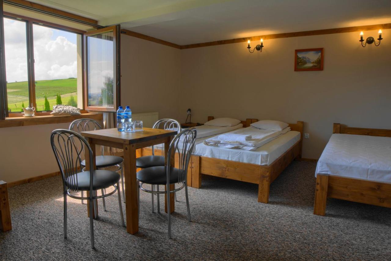 Czerwienne Osrodek Wypoczynkowy U Bartka Bed & Breakfast エクステリア 写真