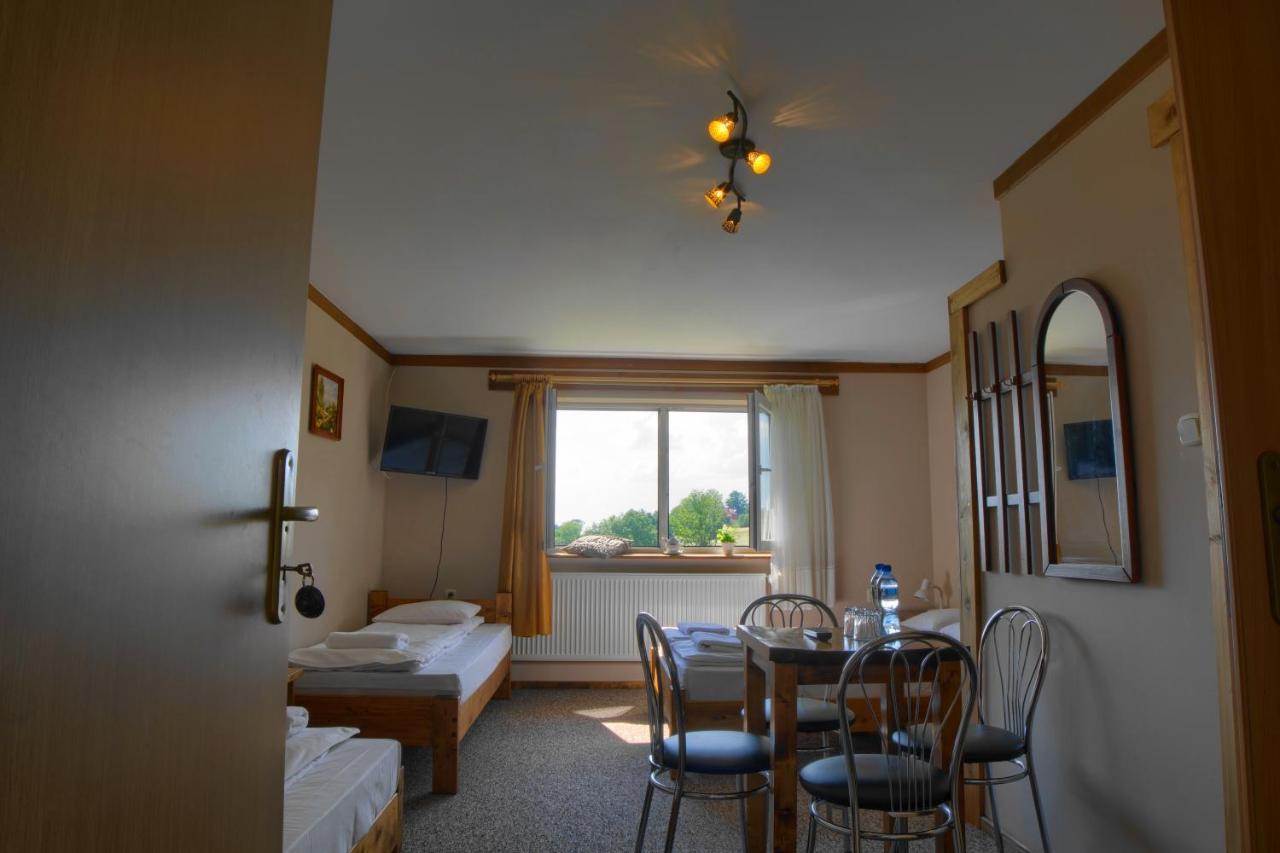 Czerwienne Osrodek Wypoczynkowy U Bartka Bed & Breakfast エクステリア 写真