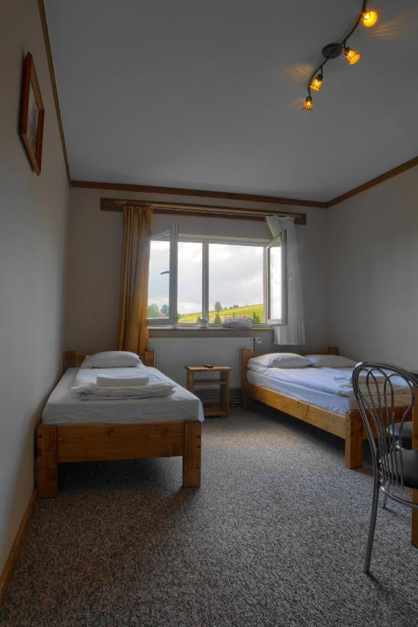 Czerwienne Osrodek Wypoczynkowy U Bartka Bed & Breakfast エクステリア 写真
